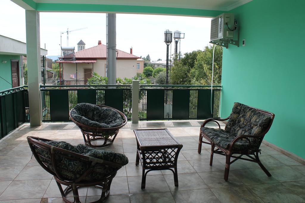 Guest House Green House Zugdidi Buitenkant foto